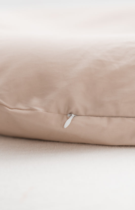The Nurture Lounger & Free Cover